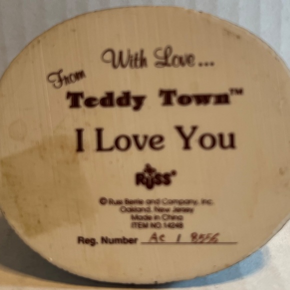 Pre-owned Teddy Bear Figurine by Russ Berrie and Co. Inc Teddy Town I Love You - Picture 2 of 6